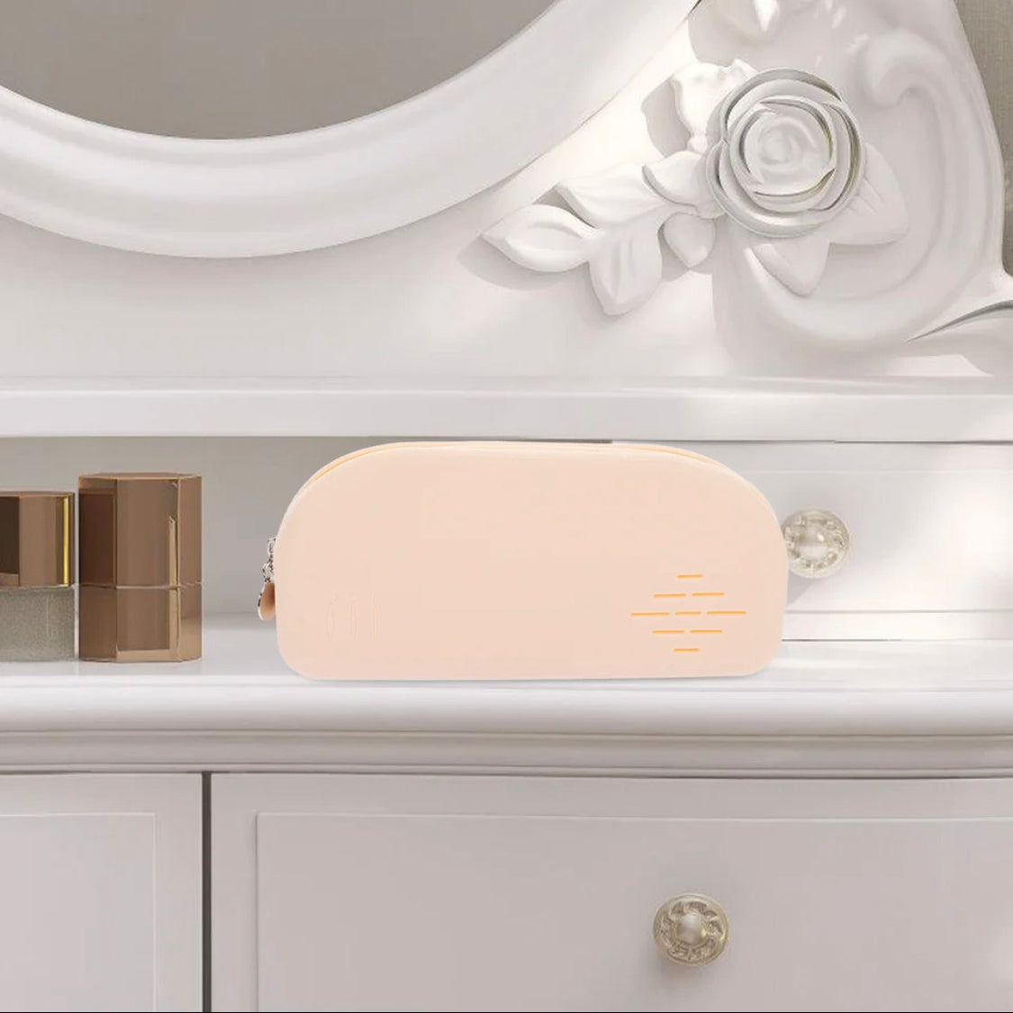 Silicone Makeup Brush Case, Travelling Brush Bag Organizer, Waterproof Makeup Storage Box Silicone Makeup Brush Case, Travelling Brush Bag Organizer, Waterproof Makeup Storage Box